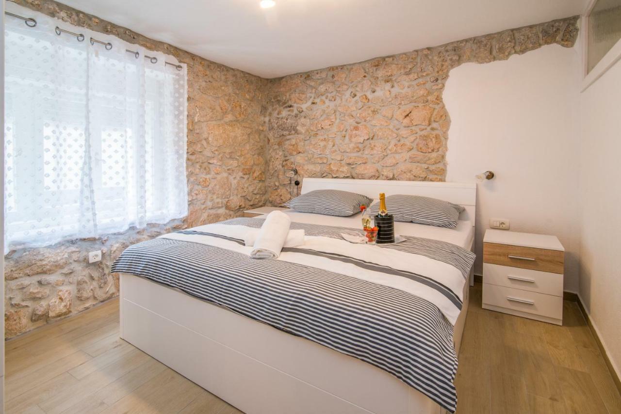 Apartments Tara Vrbnik Extérieur photo